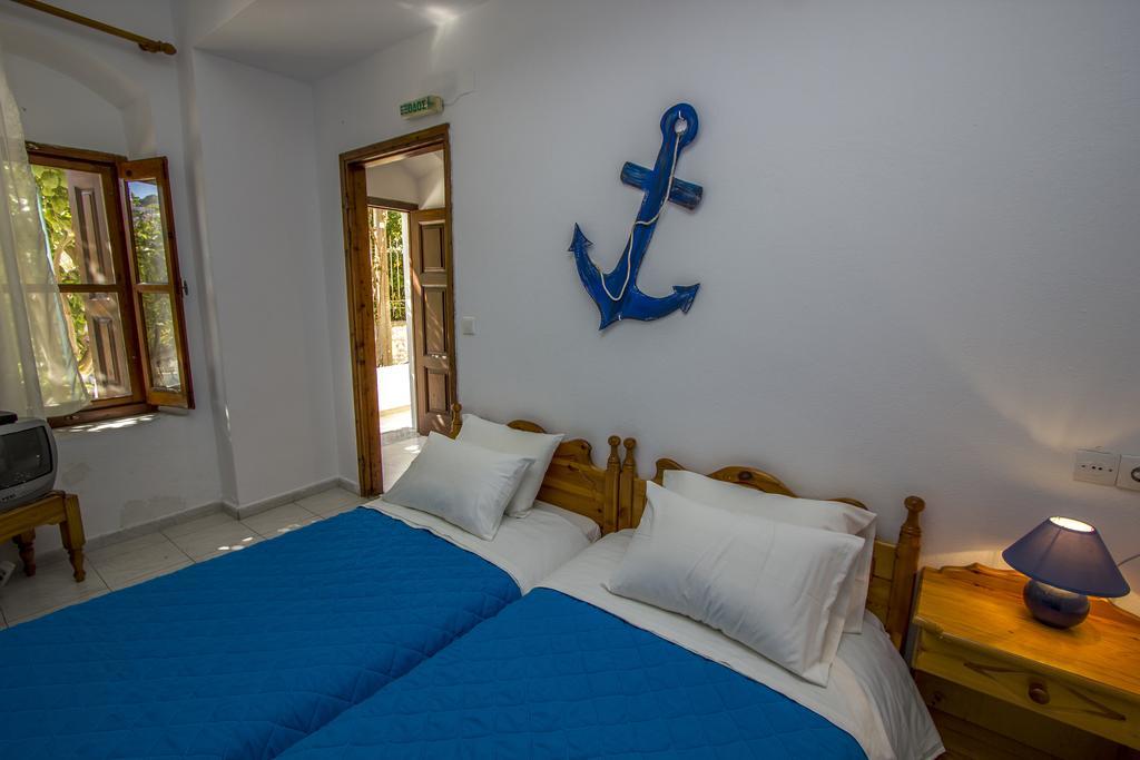 Symi Center Hotel 客房 照片